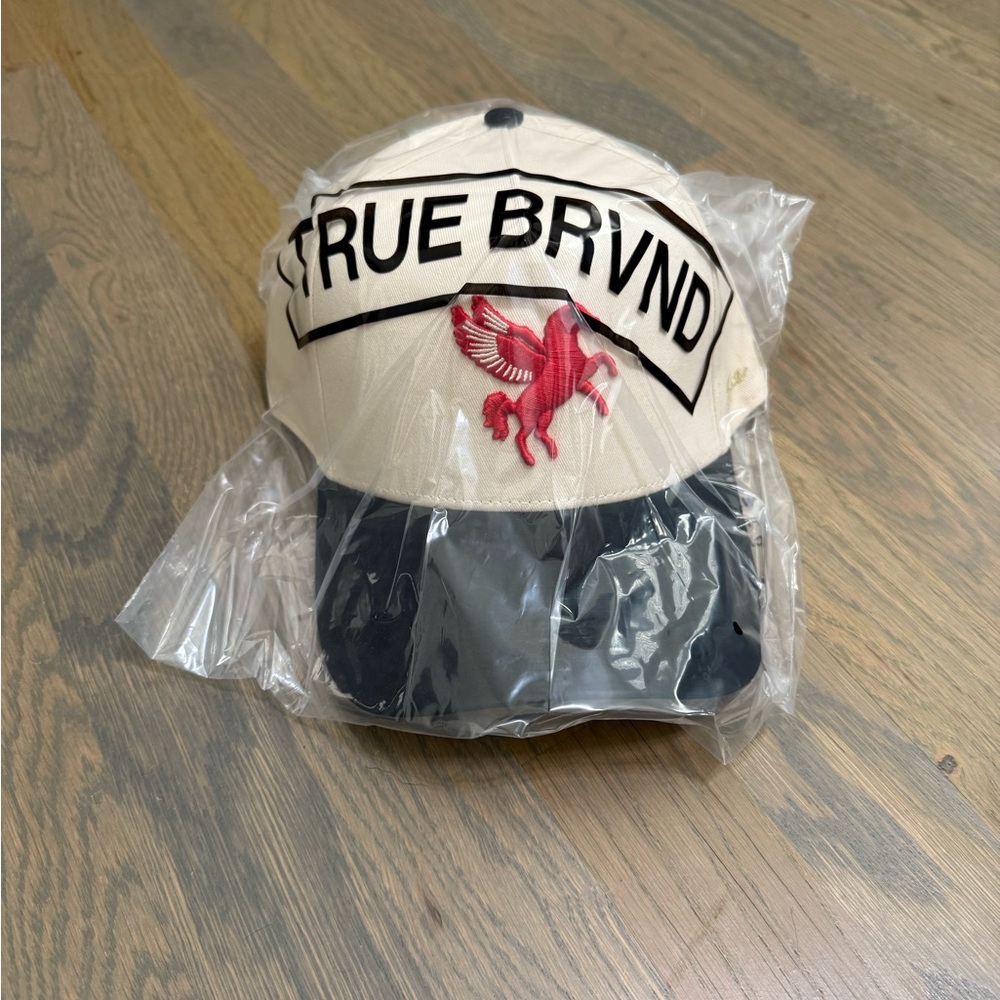 True Brvnd Pegasus SnapBack